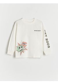 Reserved - Longsleeve oversize Minecraft - złamana biel. Materiał: bawełna, dzianina. Długość rękawa: długi rękaw