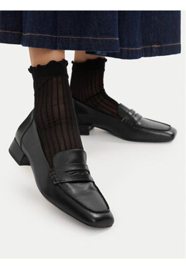 Vagabond Shoemakers Czółenka Debbi 6118-001-20 Czarny. Kolor: czarny. Materiał: skóra