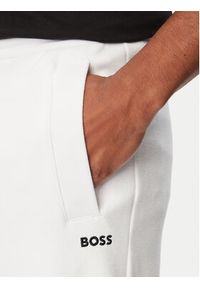 BOSS Dres SW 50569918 Biały Regular Fit. Kolor: biały. Materiał: syntetyk #4