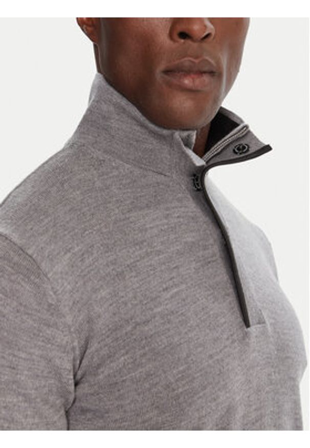 Karl Lagerfeld - KARL LAGERFELD Sweter 655005 554399 Szary Slim Fit. Typ kołnierza: dekolt w karo. Kolor: szary. Materiał: wełna