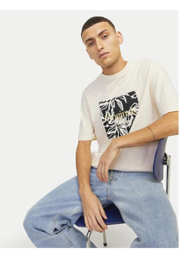 Jack & Jones T-Shirt Lafayette 12250436 Écru Relaxed Fit. Materiał: bawełna