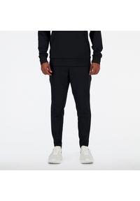 Spodnie męskie New Balance MP41143BK – czarne. Kolor: czarny. Materiał: poliester, materiał. Sport: fitness