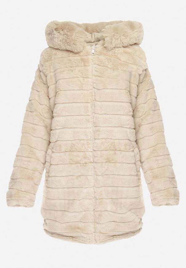 Born2be - Jasnobeżowa Kurtka z Kapturem i Ozdobnym Futerkiem Lutiena. Typ kołnierza: kaptur. Kolor: beżowy. Materiał: futro