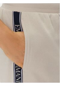 Emporio Armani Underwear Szorty sportowe 111004 4R571 03155 Beżowy Regular Fit. Kolor: beżowy. Materiał: bawełna. Styl: sportowy