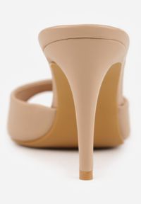 Renee - Jasnobeżowe Klapki na Szpilce VICES z Metaliczną Wstawką i Szpiczastym Noskiem Alarianne. Nosek buta: szpiczasty. Kolor: beżowy. Materiał: jeans. Obcas: na szpilce. Styl: wizytowy, elegancki #6