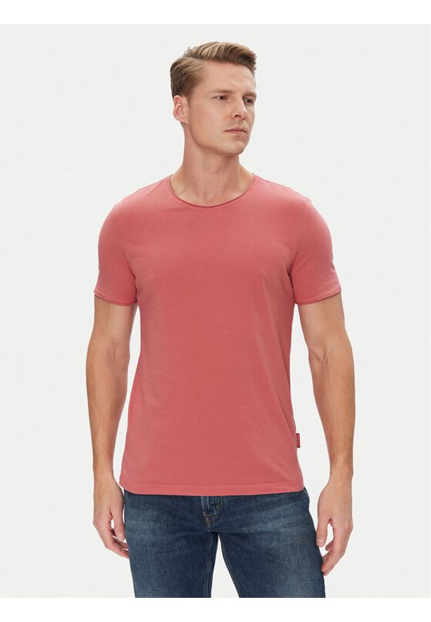 JOOP! Jeans T-Shirt 15 JJJ-11Cesare 30045665 Czerwony Modern Fit. Kolor: czerwony. Materiał: bawełna