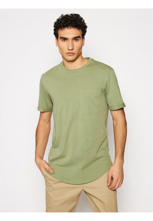 Only & Sons T-Shirt Gavin 22017666 Zielony Regular Fit. Kolor: zielony. Materiał: bawełna