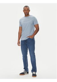TOMMY HILFIGER - Tommy Hilfiger T-Shirt UM0UM03525 Niebieski Regular Fit. Kolor: niebieski. Materiał: bawełna #3