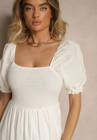 Renee - Biała Sukienka z Bawełny Ozdobiona Haftem Iffirina. Okazja: na co dzień. Kolor: biały. Materiał: bawełna. Wzór: haft, aplikacja. Styl: casual #3