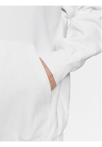 Calvin Klein Jeans Bluza J30J324118 Biały Relaxed Fit. Kolor: biały. Materiał: bawełna
