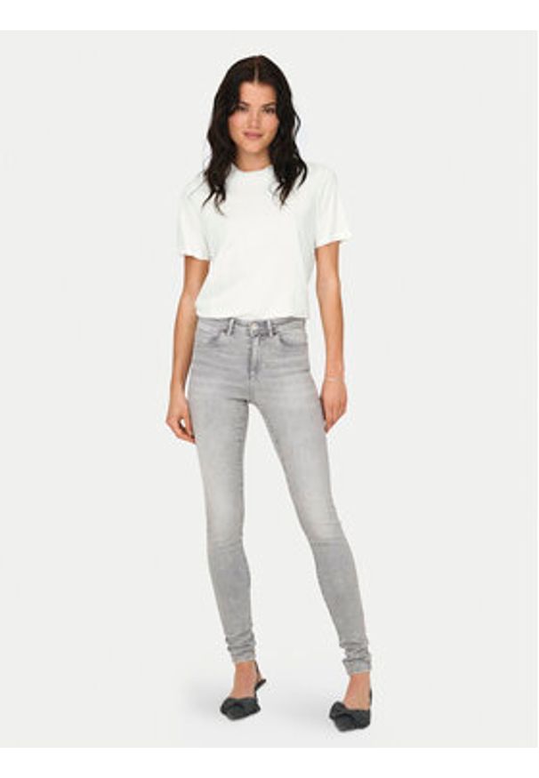 JDY T-Shirt Molly 15311675 Biały Regular Fit. Kolor: biały. Materiał: bawełna