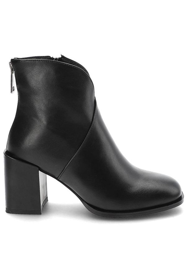 Czarne Botki Filippo Eleganckie Buty Na Obcasie. Okazja: na spacer. Wysokość cholewki: za kostkę. Kolor: czarny. Materiał: skóra ekologiczna, futro, syntetyk. Szerokość cholewki: normalna. Obcas: na obcasie. Styl: elegancki. Wysokość obcasa: średni