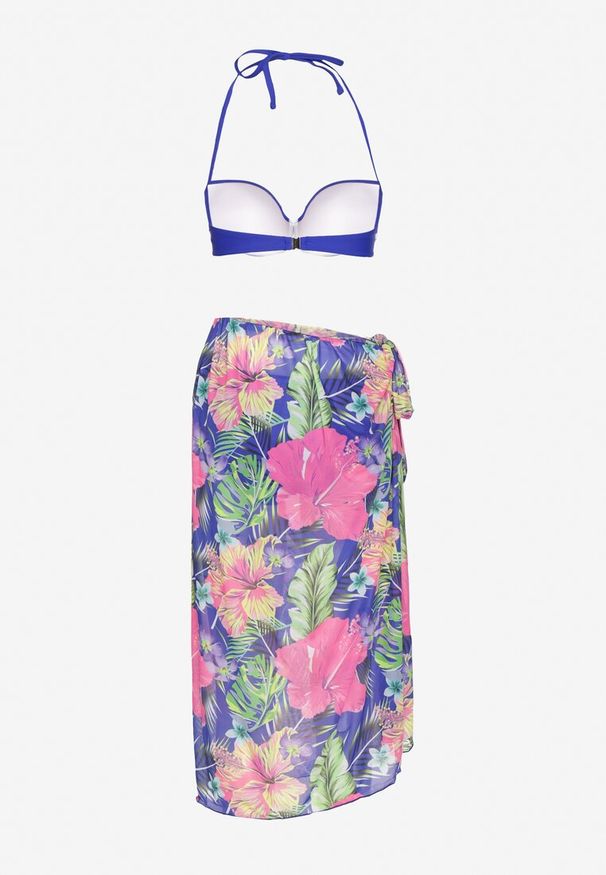Born2be - Niebieskie Bikini Wiązany Biustonosz Majtki Typu Figi Pareo w Kwiaty Folava. Kolor: niebieski. Wzór: kwiaty