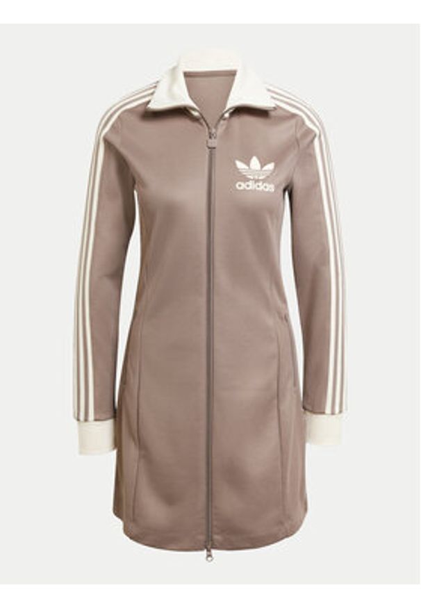 Adidas - adidas Sukienka dzianinowa adicolor 3-Stripes JC5779 Beżowy Regular Fit. Kolor: beżowy. Materiał: bawełna, syntetyk