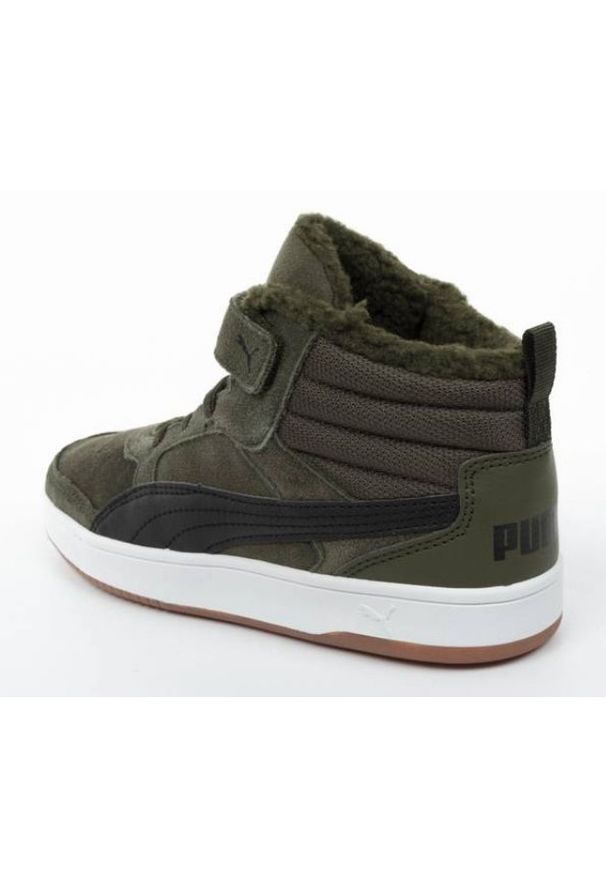 Buty Puma Rebound Street Sd Fur Ps Jr 367869 02 czarne zielone. Okazja: na co dzień. Zapięcie: rzepy. Kolor: wielokolorowy, czarny, zielony. Materiał: skóra, syntetyk, zamsz, materiał. Szerokość cholewki: normalna. Sezon: zima, jesień
