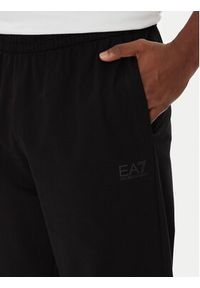 EA7 Emporio Armani Dres 7M000235 AF13512 UC001 Czarny Regular Fit. Kolor: czarny. Materiał: bawełna #4