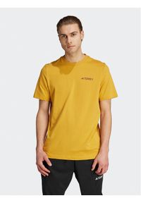 Adidas - adidas T-Shirt IL5066 Żółty Regular Fit. Kolor: żółty. Materiał: bawełna #1