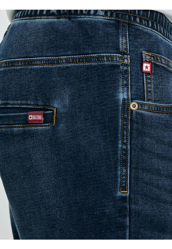 Big-Star - Szorty męskie jeansowe granatowe Parker 537. Kolor: niebieski. Materiał: jeans. Sezon: lato. Styl: sportowy