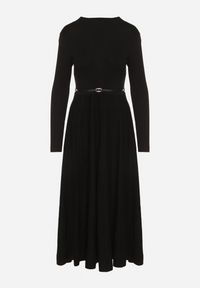 Born2be - Czarna Rozkloszowana Sukienka z Dzianiny z Wiskozą z Długim Rękawem i Paskiem Tusmina. Okazja: na co dzień. Kolor: czarny. Materiał: wiskoza, dzianina. Długość rękawa: długi rękaw. Styl: klasyczny, casual, elegancki #3