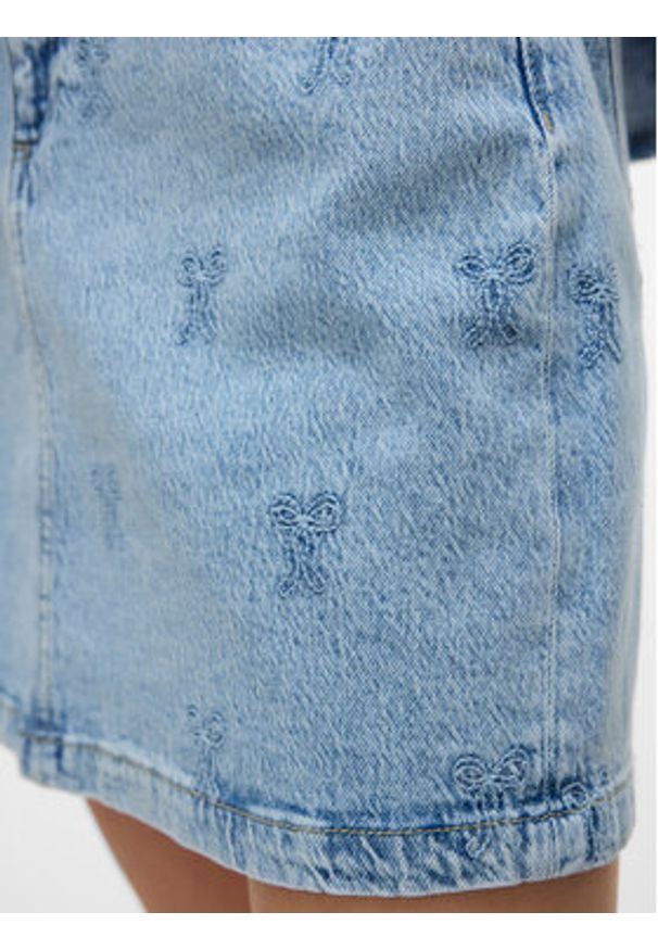 Vero Moda Spódnica jeansowa Tessa 10326888 Niebieski Regular Fit. Kolor: niebieski. Materiał: bawełna