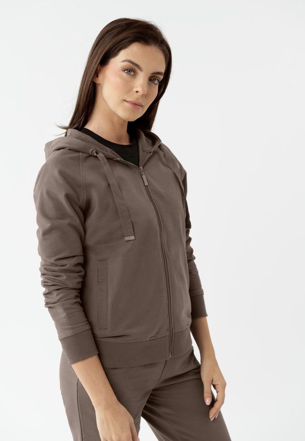 Volcano - Klasyczna bluza z kapturem B-JOKOS. Typ kołnierza: kaptur. Materiał: dzianina, elastan, materiał, dresówka, bawełna. Styl: klasyczny