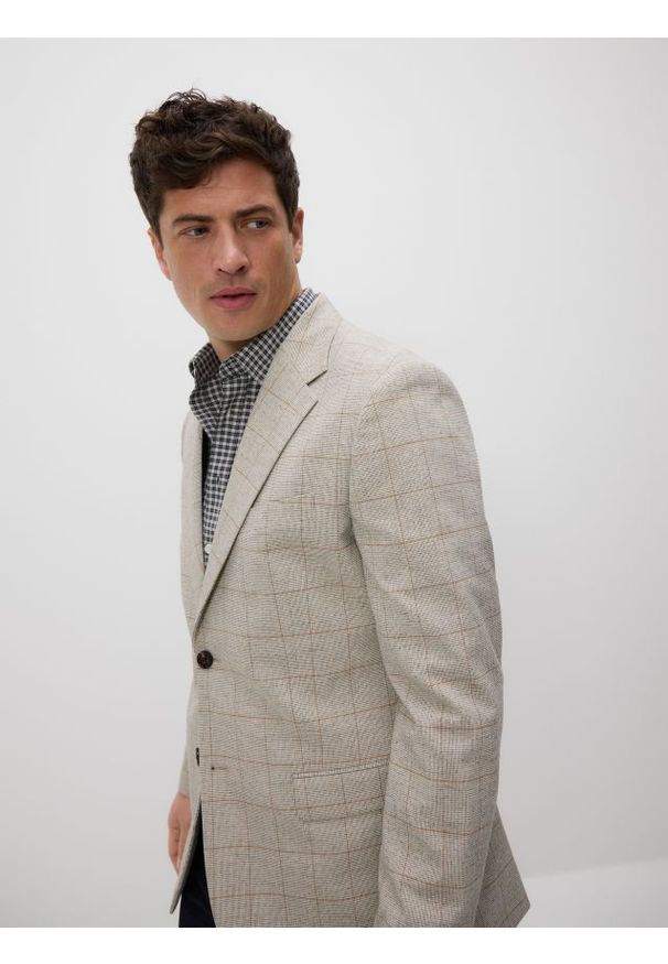 Reserved - Marynarka slim fit w kratę - beżowy. Kolor: beżowy. Materiał: tkanina, elastan, wiskoza