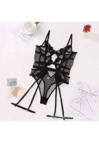 Intica - Komplet bielizny z koronką i siateczkowymi wstawkami Yahavit. Kolor: czarny. Materiał: koronka. Wzór: koronka