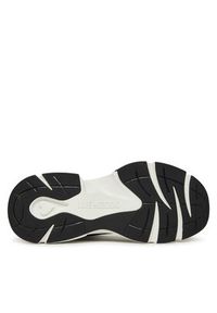 Love Moschino - LOVE MOSCHINO Sneakersy JA15386G0NIY8000 Czarny. Kolor: czarny. Materiał: materiał #4