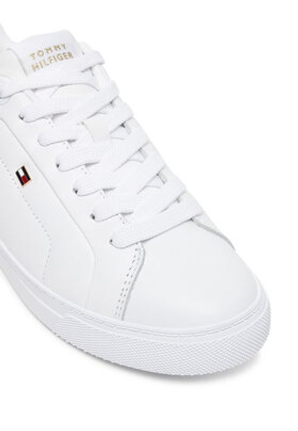 TOMMY HILFIGER - Tommy Hilfiger Sneakersy Icon Court FW0FW08815 Biały. Kolor: biały. Materiał: skóra