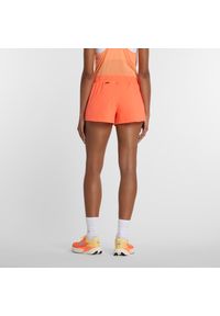 Spodenki damskie New Balance WS41286AAE – pomarańczowe. Kolor: pomarańczowy. Materiał: poliester, materiał. Sport: fitness #3