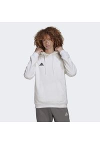 Bluza do piłki nożnej męska Adidas Entrada 22. Kolor: biały, wielokolorowy, czarny. Materiał: bawełna, poliester. Sport: piłka nożna