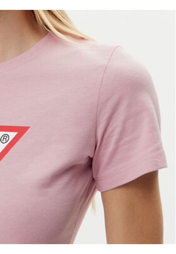 Guess T-Shirt W1YI1B I3Z14 Fioletowy Regular Fit. Kolor: fioletowy. Materiał: bawełna