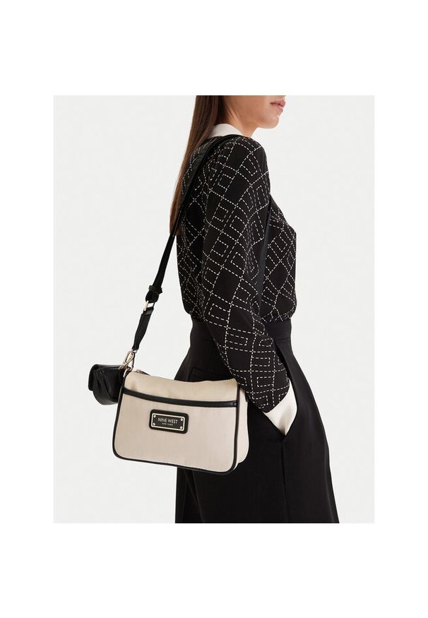 Torebka Nine West. Kolor: kremowy