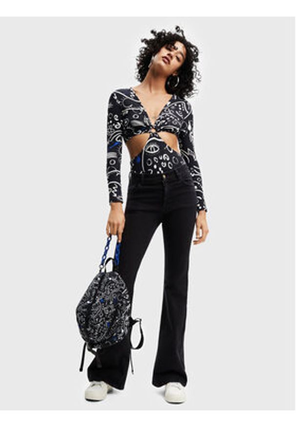 Desigual Body 22WWQK06 Czarny Slim Fit. Kolor: czarny. Materiał: wiskoza