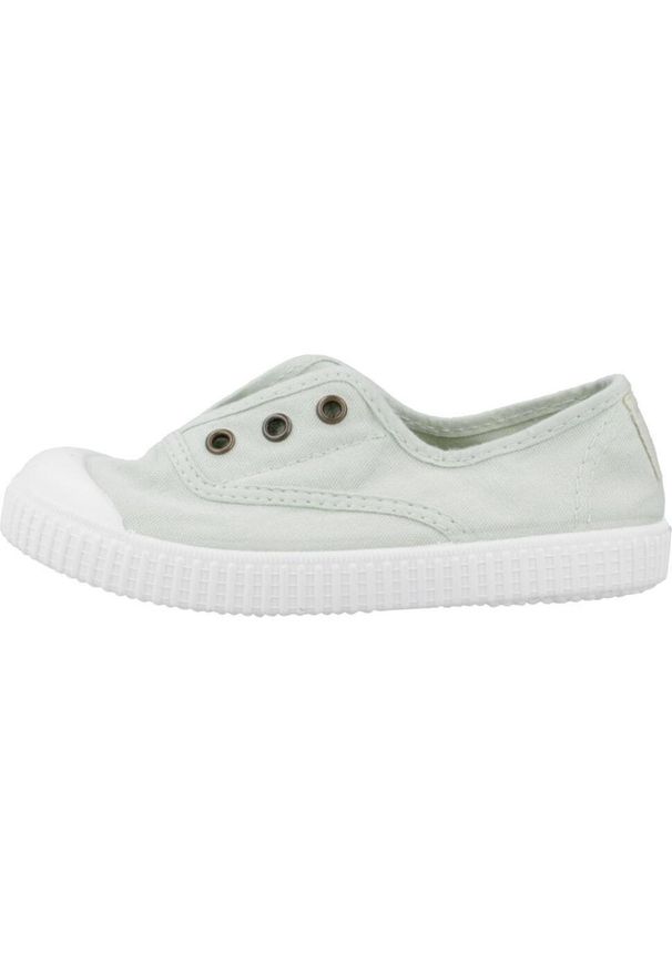 Buty VICTORIA 06627 Zielony. Kolor: pomarańczowy, zielony, wielokolorowy. Materiał: tkanina. Sport: turystyka piesza