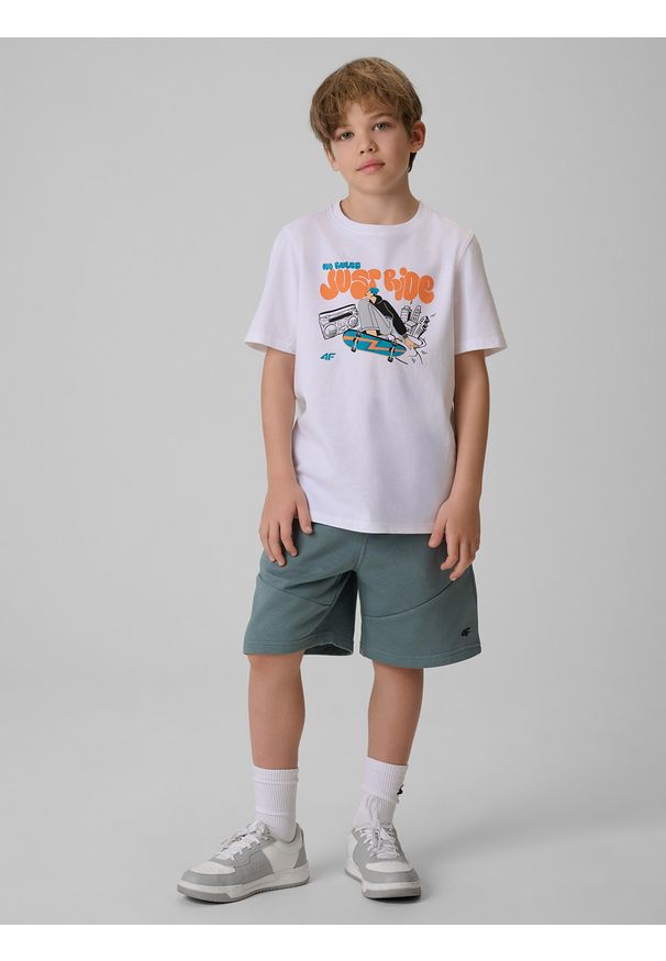 4f - 4F T-shirt regular z nadrukiem chłopięcy - biały 164 (13-14 lat). Okazja: na co dzień. Kolor: biały. Materiał: materiał, bawełna, skóra, dzianina. Wzór: nadruk. Sezon: lato. Styl: klasyczny, casual