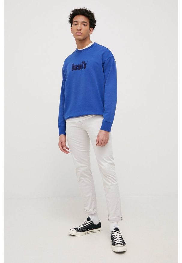 Levi's® - Levi's bluza bawełniana męska z aplikacją. Okazja: na spotkanie biznesowe. Kolor: niebieski. Materiał: bawełna. Wzór: aplikacja. Styl: biznesowy
