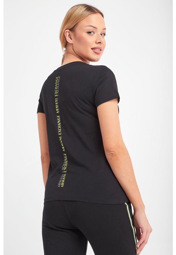 T-shirt Armani Exchange na co dzień, casualowy