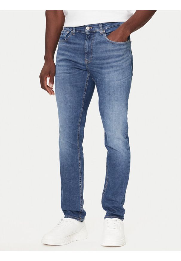 Tommy Jeans Jeansy DM0DM22203 Niebieski Slim Fit. Kolor: niebieski