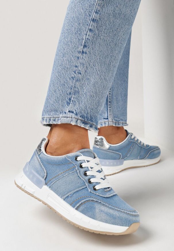 Born2be - Niebieskie Jeansowe Sneakersy na Grubej Podeszwie ze Sznurowaniem Glexa. Kolor: niebieski. Materiał: jeans. Szerokość cholewki: normalna