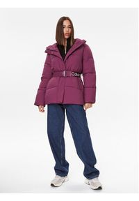 Calvin Klein Jeans Kurtka puchowa J20J221896 Fioletowy Regular Fit. Kolor: fioletowy. Materiał: syntetyk #7