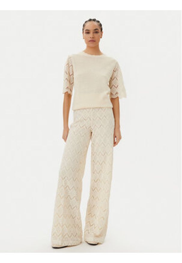 TwinSet - TWINSET Sweter 251TP3341 Beżowy Regular Fit. Kolor: beżowy. Materiał: bawełna