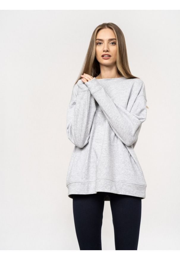 outhorn - Bluza nierozpinana bez kaptura damska. Okazja: na co dzień. Typ kołnierza: bez kaptura. Materiał: dzianina, bawełna, poliester, wiskoza. Wzór: nadruk. Styl: casual