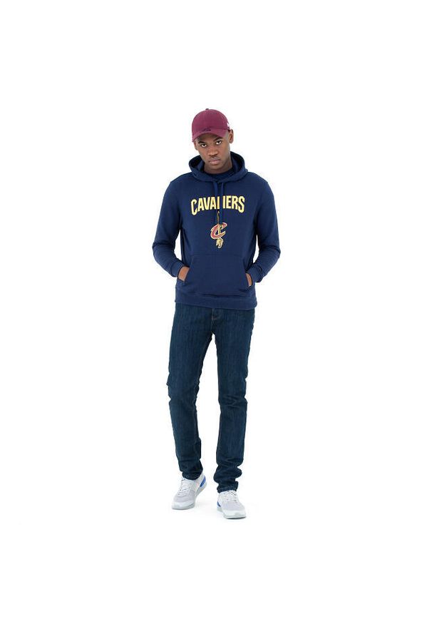 New Era - Bluza z kapturem Cleveland Cavaliers NBA. Typ kołnierza: kaptur. Kolor: niebieski. Sport: koszykówka