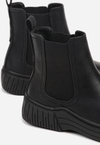 Born2be - Czarne Botki Sztyblety na Ozdobnie Żłobionej Podeszwie Ezisane. Okazja: na co dzień. Kolor: czarny. Materiał: jeans. Styl: casual, elegancki #3