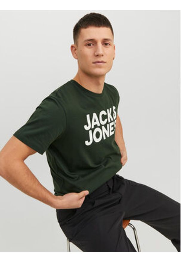 Jack & Jones T-Shirt Corp 12151955 Zielony Standard Fit. Kolor: zielony. Materiał: bawełna