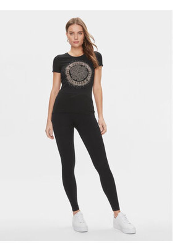 Guess T-Shirt Camelia W4RI47 J1314 Czarny Slim Fit. Kolor: czarny. Materiał: bawełna