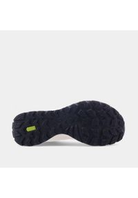 Inov-8 - Buty do biegania męskie, Trailfly Standard. Kolor: biały, wielokolorowy, beżowy. Materiał: guma, syntetyk, tkanina, materiał. Sport: bieganie