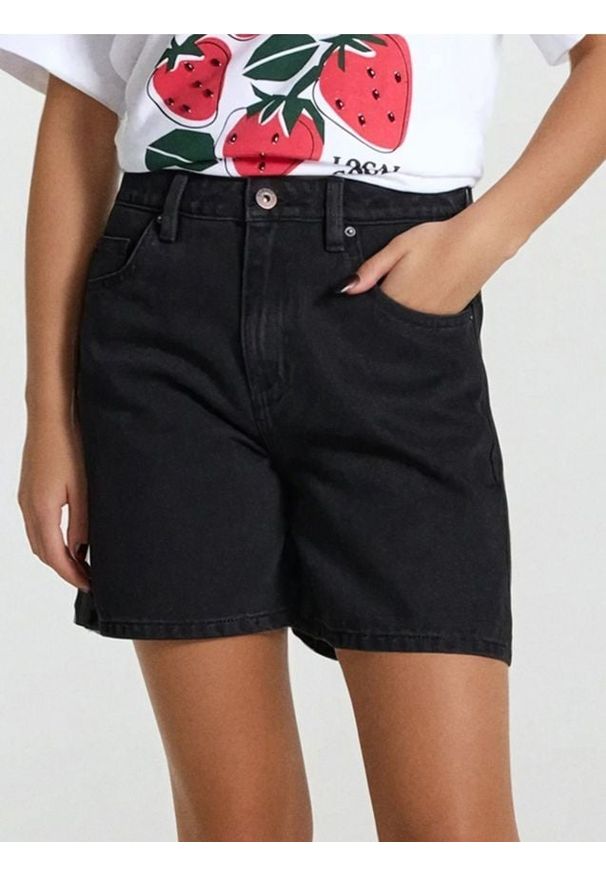 Sinsay - Bermudy jeansowe - czarny. Kolor: czarny. Materiał: jeans