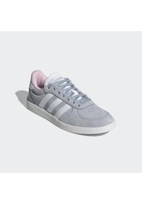 Adidas - Buty do chodzenia damskie ADIDAS Breaknet Sleek. Okazja: na co dzień. Kolor: szary. Materiał: kauczuk, syntetyk. Szerokość cholewki: normalna. Sport: turystyka piesza